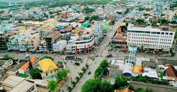 lay si quan ao tre em bac lieu 1