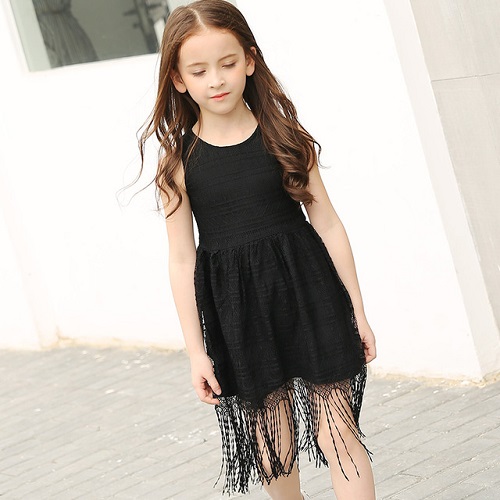 dam-cho-be-gai-13-tuoi-mau-den-nang-dong-hien-dai-va-da-dang-kieu-dang3