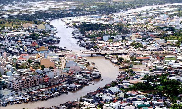 lay si quan ao tre em tai ca mau 1