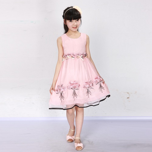 999-mau-dam-xoe-cong-chua-cho-be-gai-voi-tong-mau-hong-dang-yeu-xinh-xan2