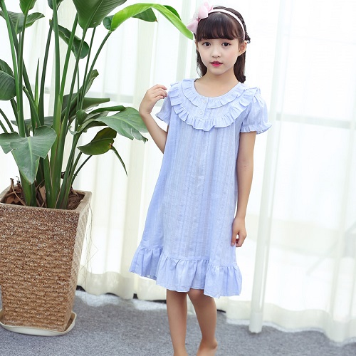 dam-ngu-be-gai-voi-nhieu-kieu-dang-de-thuong-yeu-chieu-giac-ngu-cho-be7