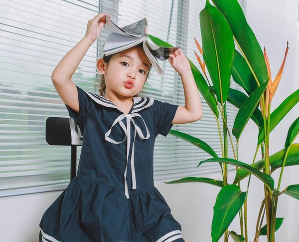 nhung-kieu-dam-be-gai-11-tuoi-mau-xanh-xua-tan-su-nong-buc-mua-he12