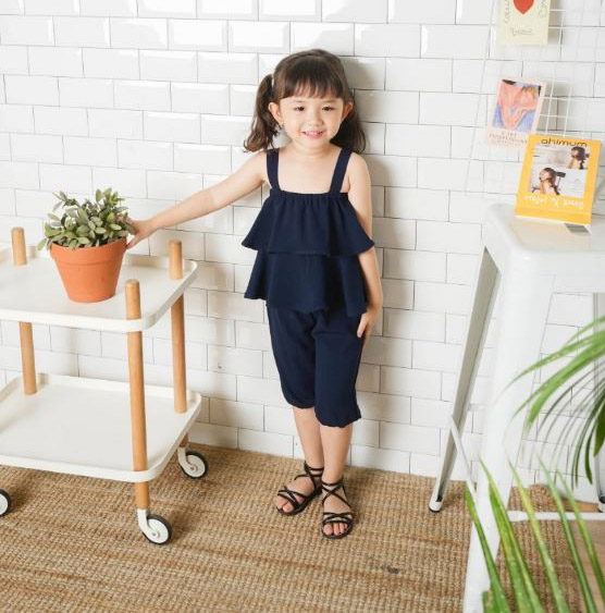 xu hướng quần áo trẻ em cá tính luôn thay đổi theo từng năm