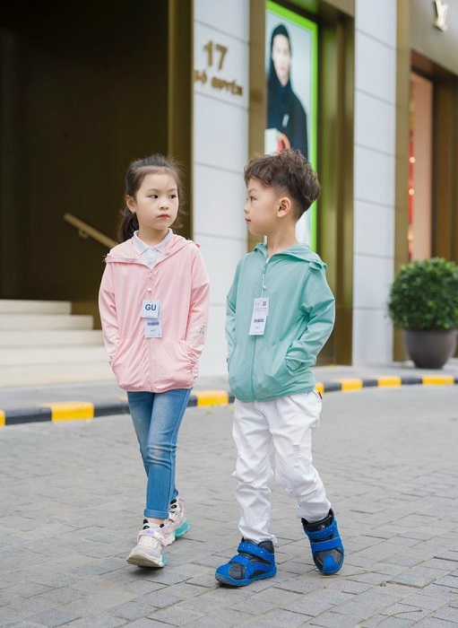 Lưu ý chọn áo khoác trẻ em tốt nhất