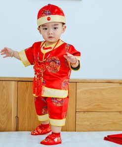 Bộ Tết Cho Bé Trai Ngắn Tay SE173-Đ1 Đồ Gấm Đỏ Thổ Cẩm Trung Hoa, Họa Tiết Nổi Bật Cho Bé Dưới 3 Tuổi Mặc Chúc Tết