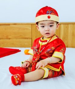 Bộ Tết Cho Bé Trai Ngắn Tay SE173-Đ1 Đồ Gấm Đỏ Thổ Cẩm Trung Hoa, Họa Tiết Nổi Bật Cho Bé Dưới 3 Tuổi Mặc Chúc Tết