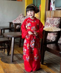 Set áo dài cho bé gái cách tân lụa sần in hoa + quần lụa ngọc trai, tay lồng kèm bờm CT42