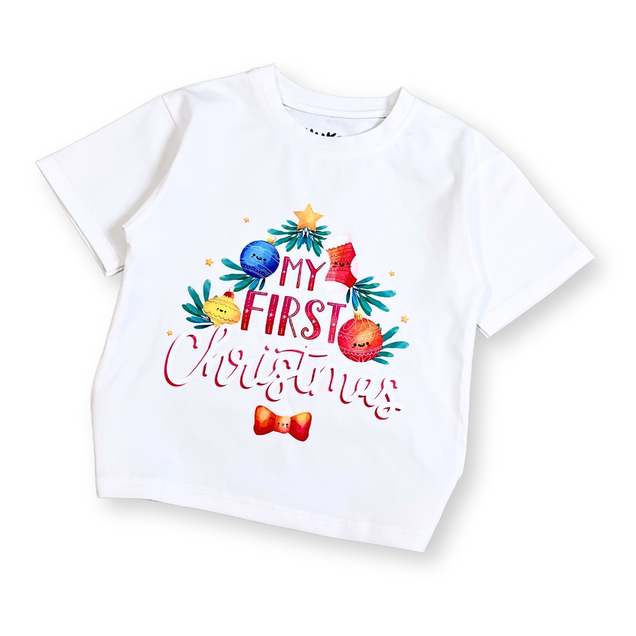 ao giang sinh trang cho be – form unisex, hinh cay thong & den noel, chat cotton mem min at52_f (7) Áo giáng sinh trắng cho bé form unisex, hình cây thông & đèn noel AT52_F