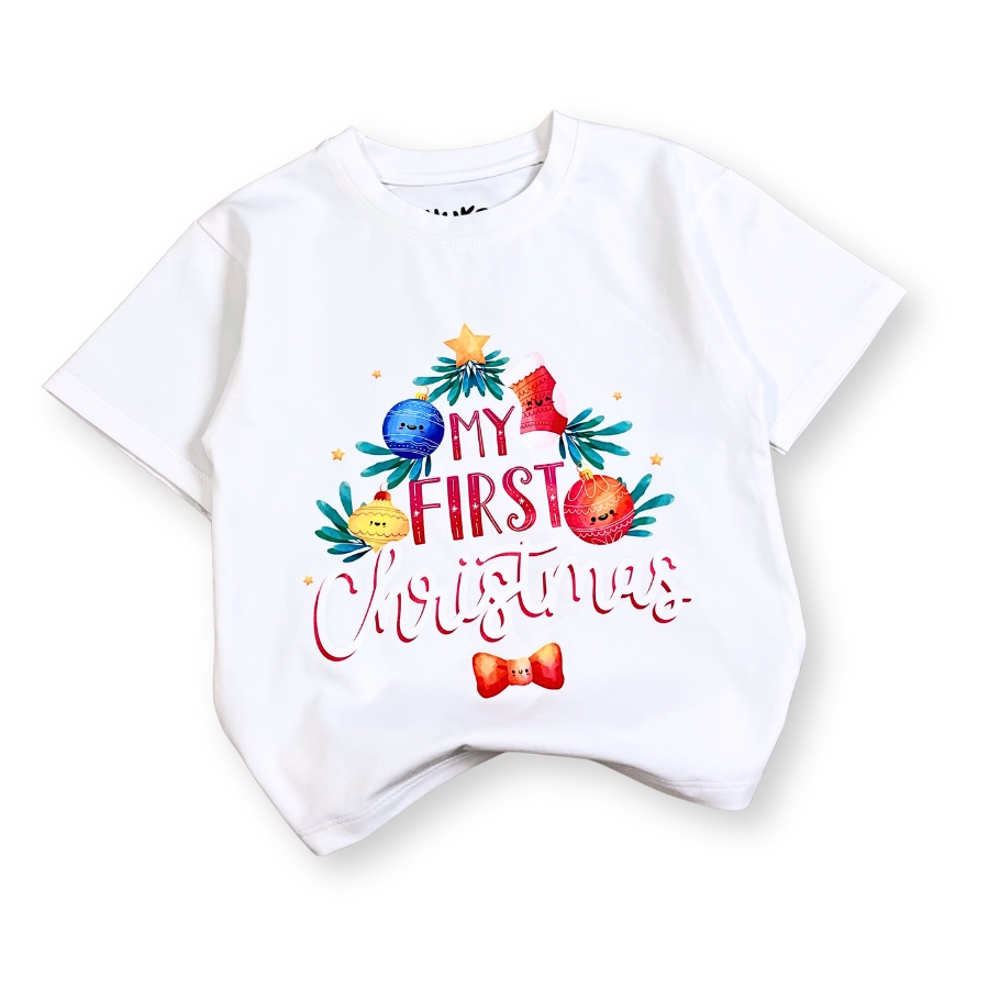 ao giang sinh trang cho be – form unisex, hinh cay thong & den noel, chat cotton mem min at52_f (8) Áo giáng sinh trắng cho bé form unisex, hình cây thông & đèn noel AT52_F