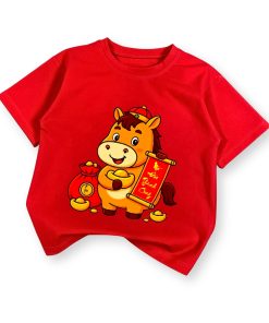 Áo thun tết cho bé dưới 43kg màu đỏ họa tiết ngựa chúc tết 2026 bé trai & bé gái AT54_B